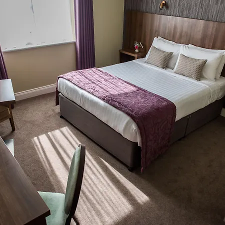 Bay Hotell 4*