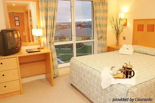 Bay Hotell